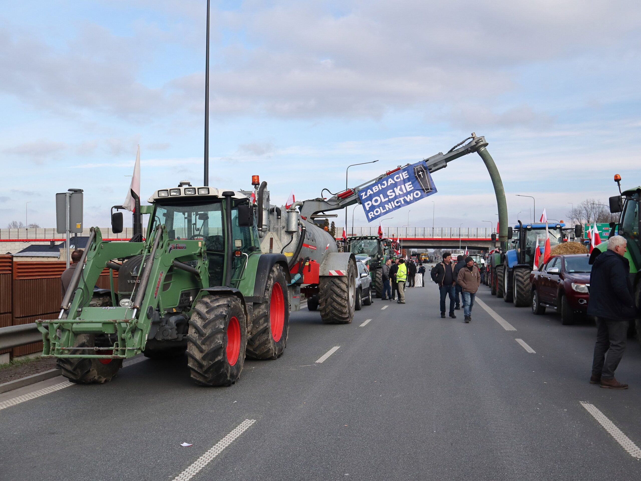 Niskie podatki i wysokie dopłaty. Kosztowna relacja państwa z rolnikami [ANALIZA]
